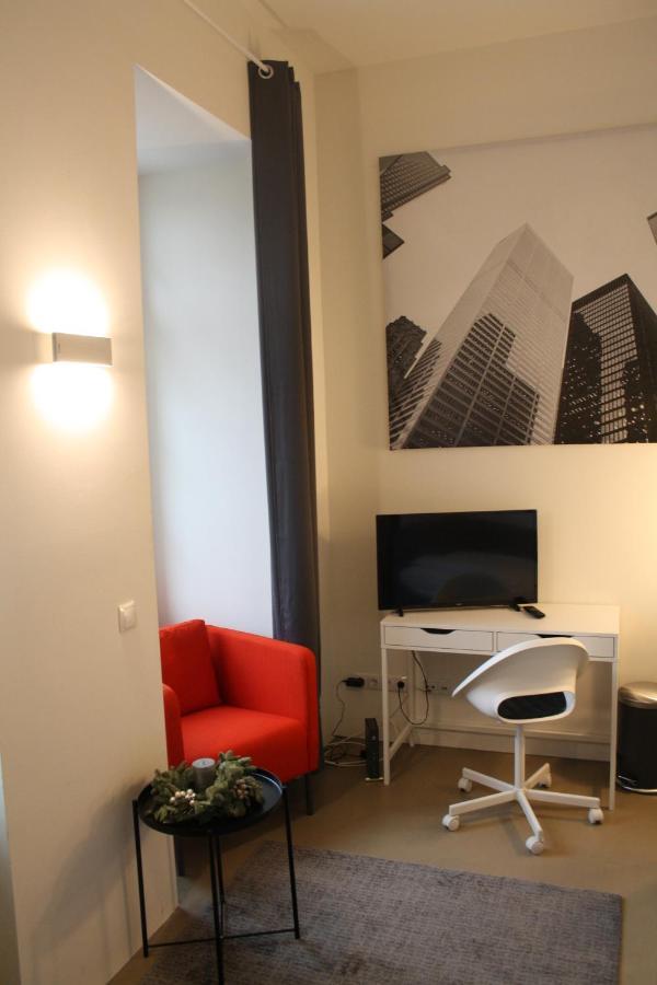 Apartment 2 / Ein - Zweipersonen Mannheim Bagian luar foto
