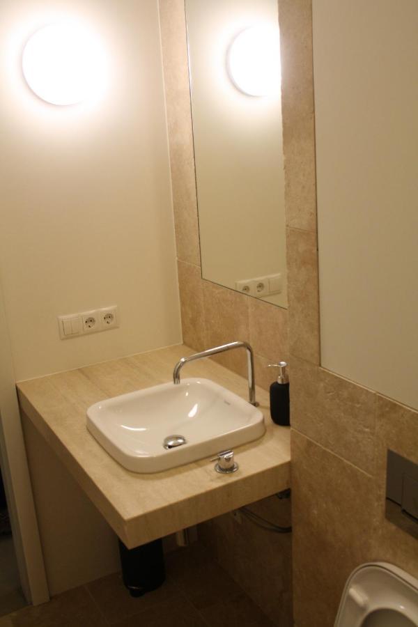Apartment 2 / Ein - Zweipersonen Mannheim Bagian luar foto